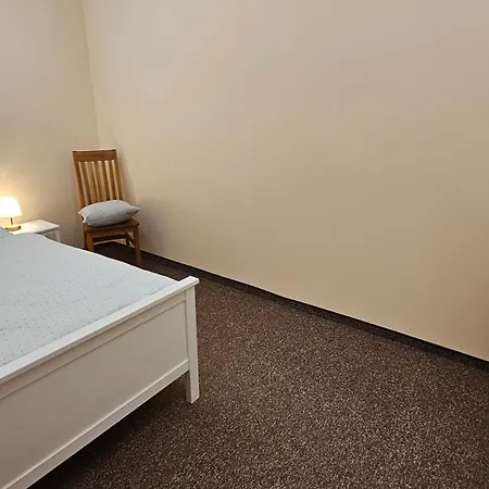 Sehr Schoenes Und Grosses Haus In - Partys Sind Nicht Gestattet *