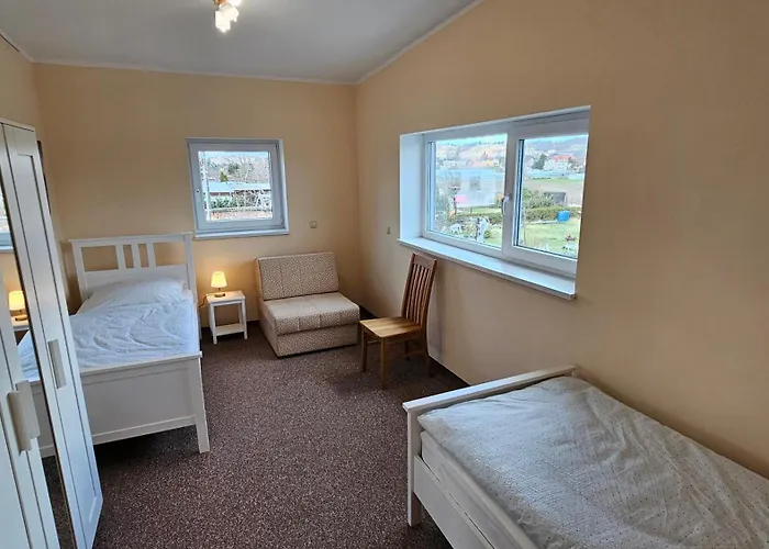 Ferienhaus Sehr Schönes Und Großes Haus In - Www Ghvn De - Partys Sind Nicht Gestattet