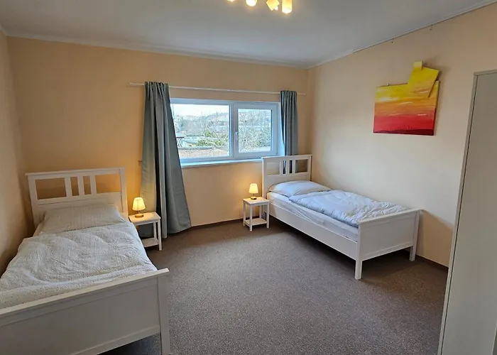 Vakantiehuis Sehr Schoenes Und Grosses Haus In - Www Ghvn De - Partys Sind Nicht Gestattet Dresden