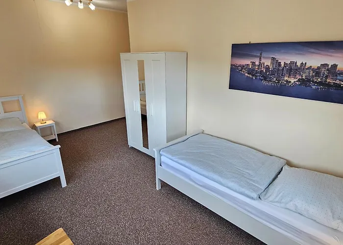 Sehr Schoenes Und Grosses Haus In - Www Ghvn De - Partys Sind Nicht Gestattet Vakantiehuis *