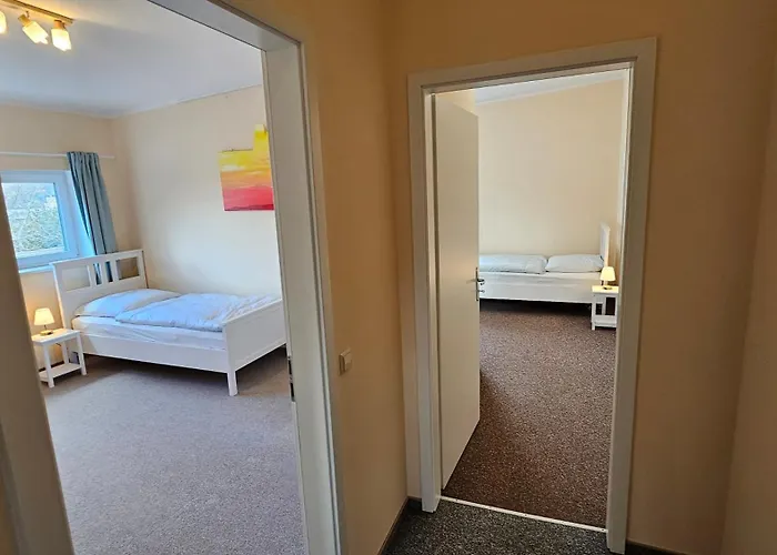 Sehr Schoenes Und Grosses Haus In - Www Ghvn De - Partys Sind Nicht Gestattet Vakantiehuis