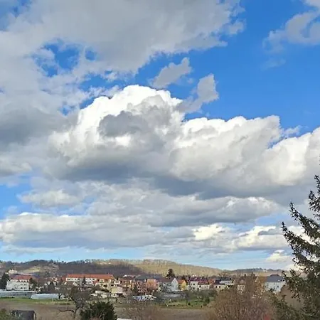 Sehr Schönes Und Großes Haus In - Www Ghvn De - Partys Sind Nicht Gestattet *